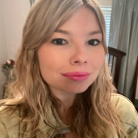 Meet the Posher - Picture 5 of 7